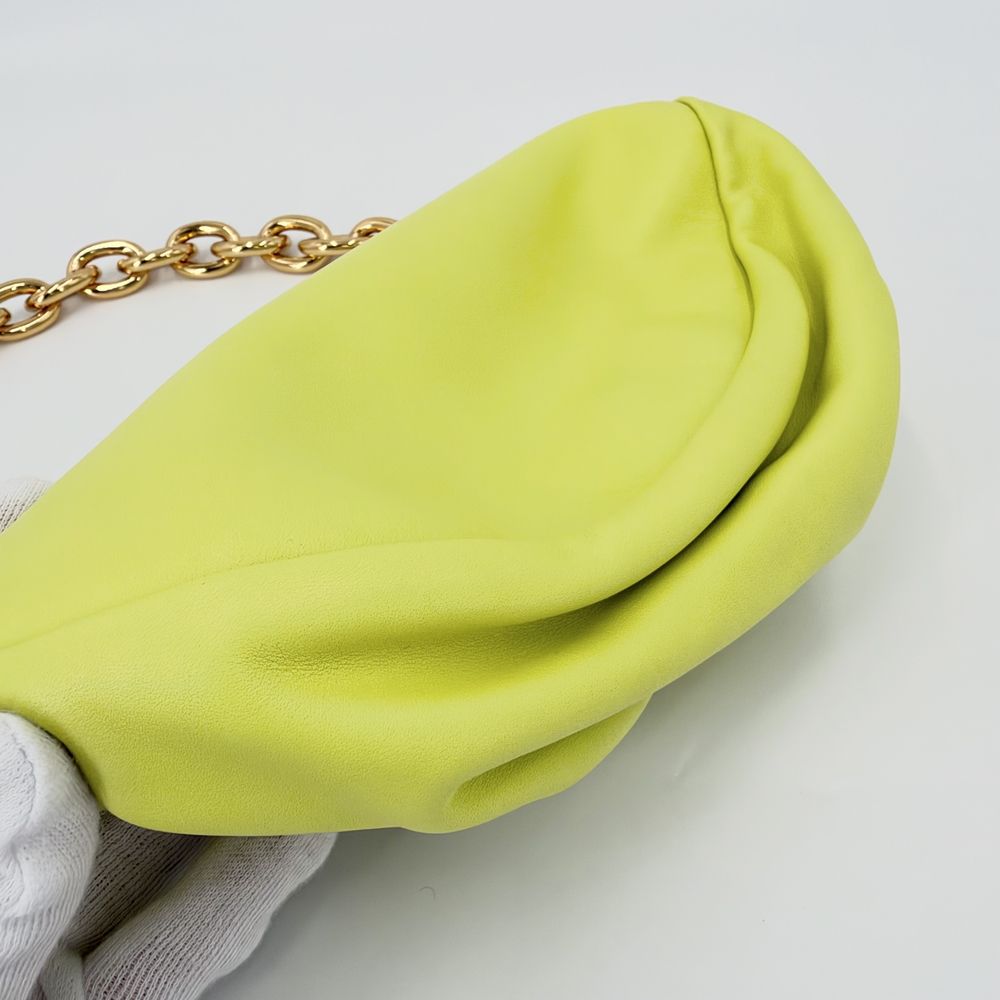 Bottega Veneta Shoulder Bag the Pouch Chain Leather Yellow Gold — view 8
