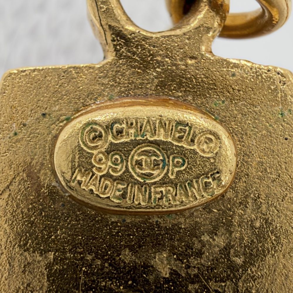 Chanel Earrings CC Logo Swing 99P Gold — view 3