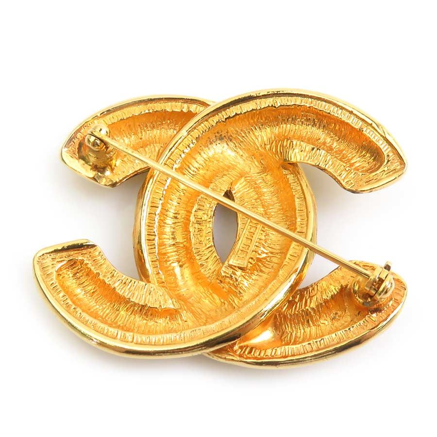 Chanel Brooch CC Logo — view 5