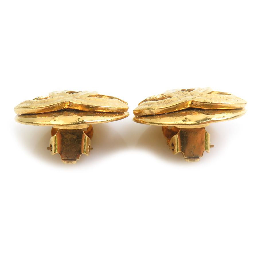 Chanel Earrings CC Logo — view 3