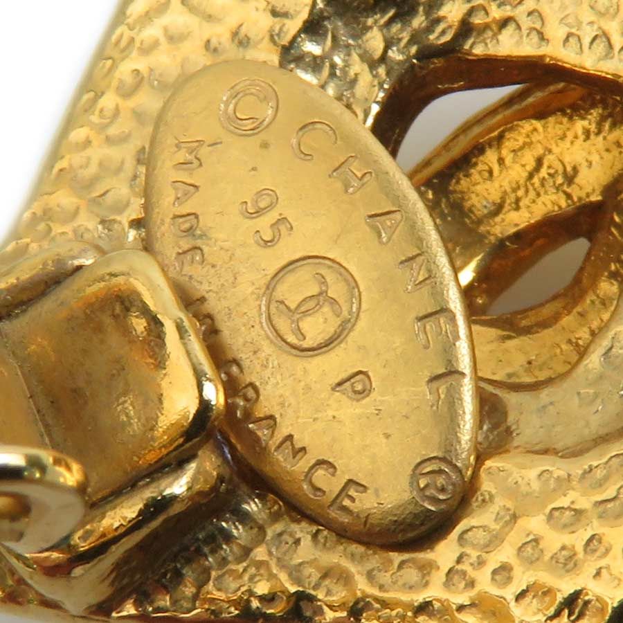 Chanel Earrings CC Logo — view 8