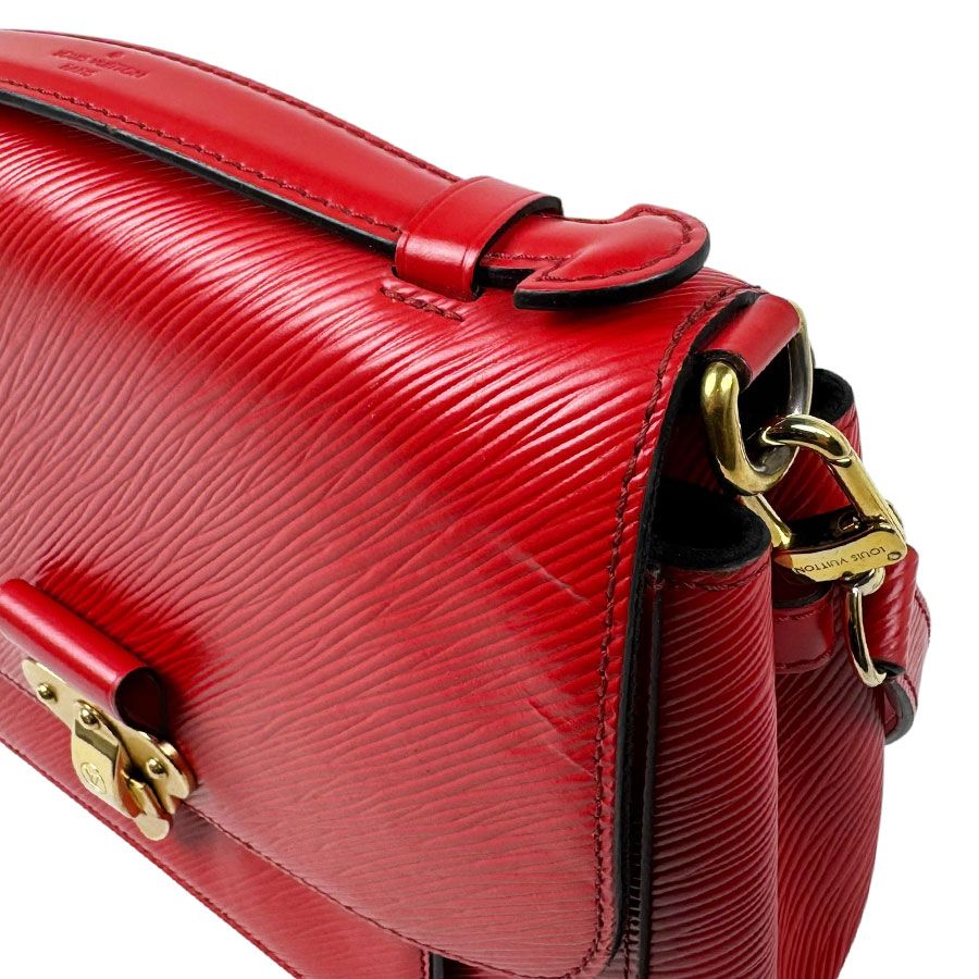 Louis Vuitton Shoulder Bag Epi Boccadoor — view 6