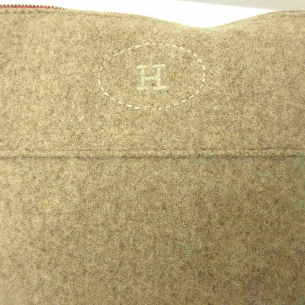 Hermes Bolide 25 Pouch Felt Wool H Logo Embroidery Beige — view 7