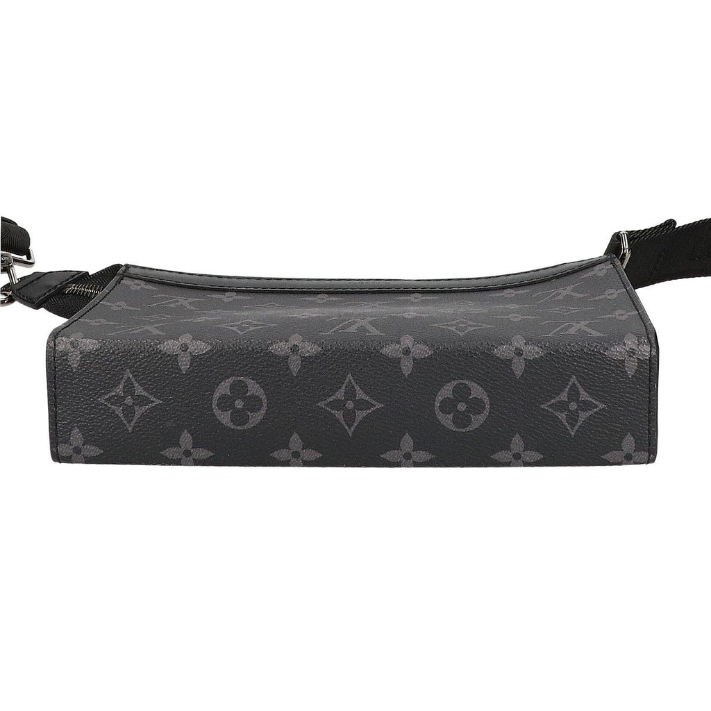 Louis Vuitton Monogram Eclipse Reverse Gaston Wearable — view 5