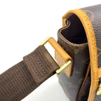 Louis Vuitton Messenger PM Bosphore Monogram Leather Brown Shoulder Bag Gold — view 6