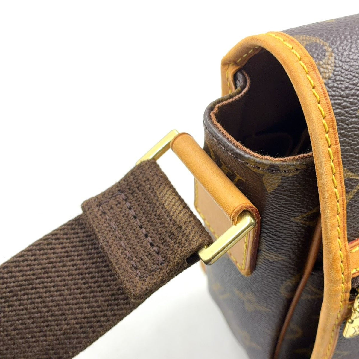 Louis Vuitton Messenger PM Bosphore Monogram Leather Brown Shoulder Bag Gold — view 6
