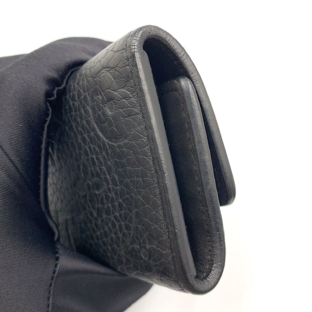 Louis Vuitton Multicles 6 Enabled Taurillon Leather Black Key Case Silver Key — view 5
