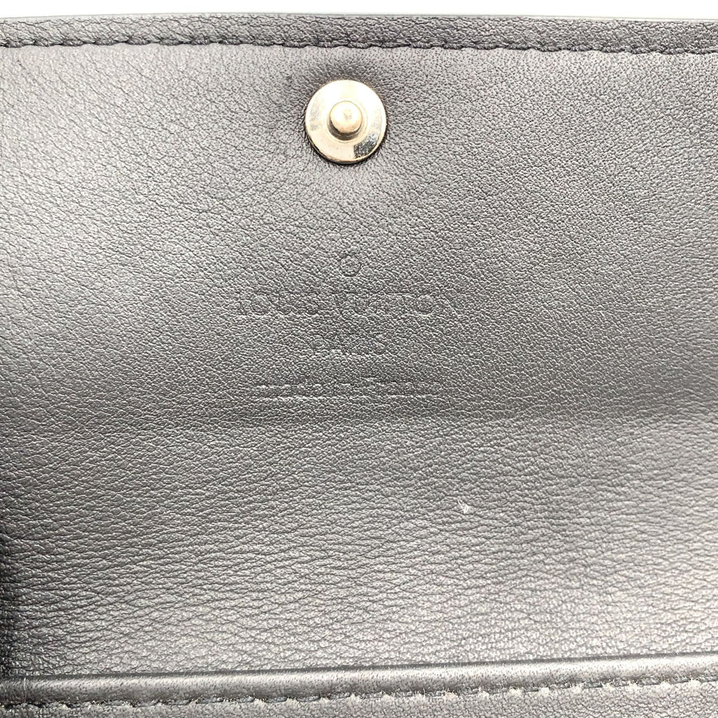 Louis Vuitton Multicles 6 Enabled Taurillon Leather Black Key Case Silver Key — view 4