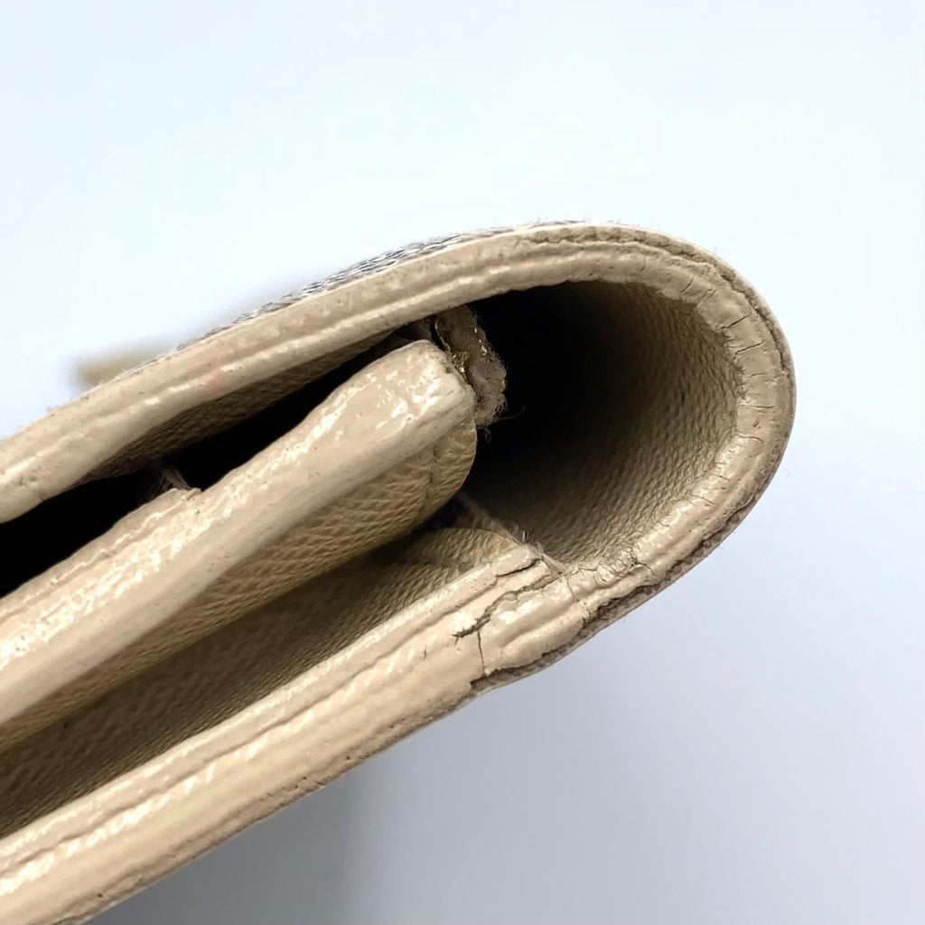 Louis Vuitton Azur Portefeuille Emily Leather White Bifold Wallet Gold — view 6