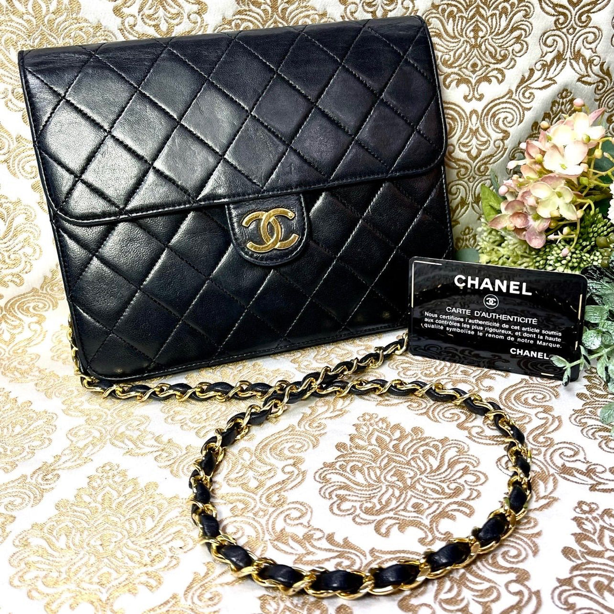 Chanel CC Logo Quilted Chain Shoulder Bag Vintage