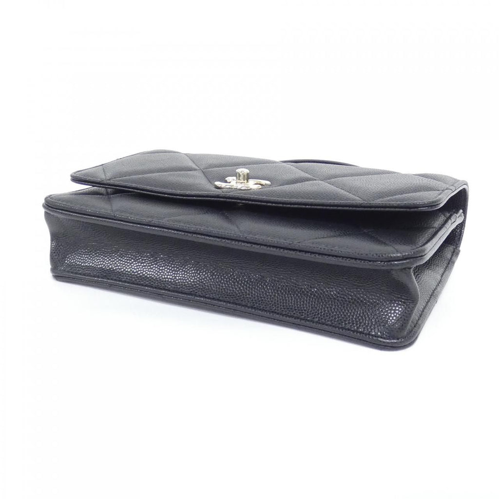 Chanel Chain Wallet Shoulder Bag — view 3