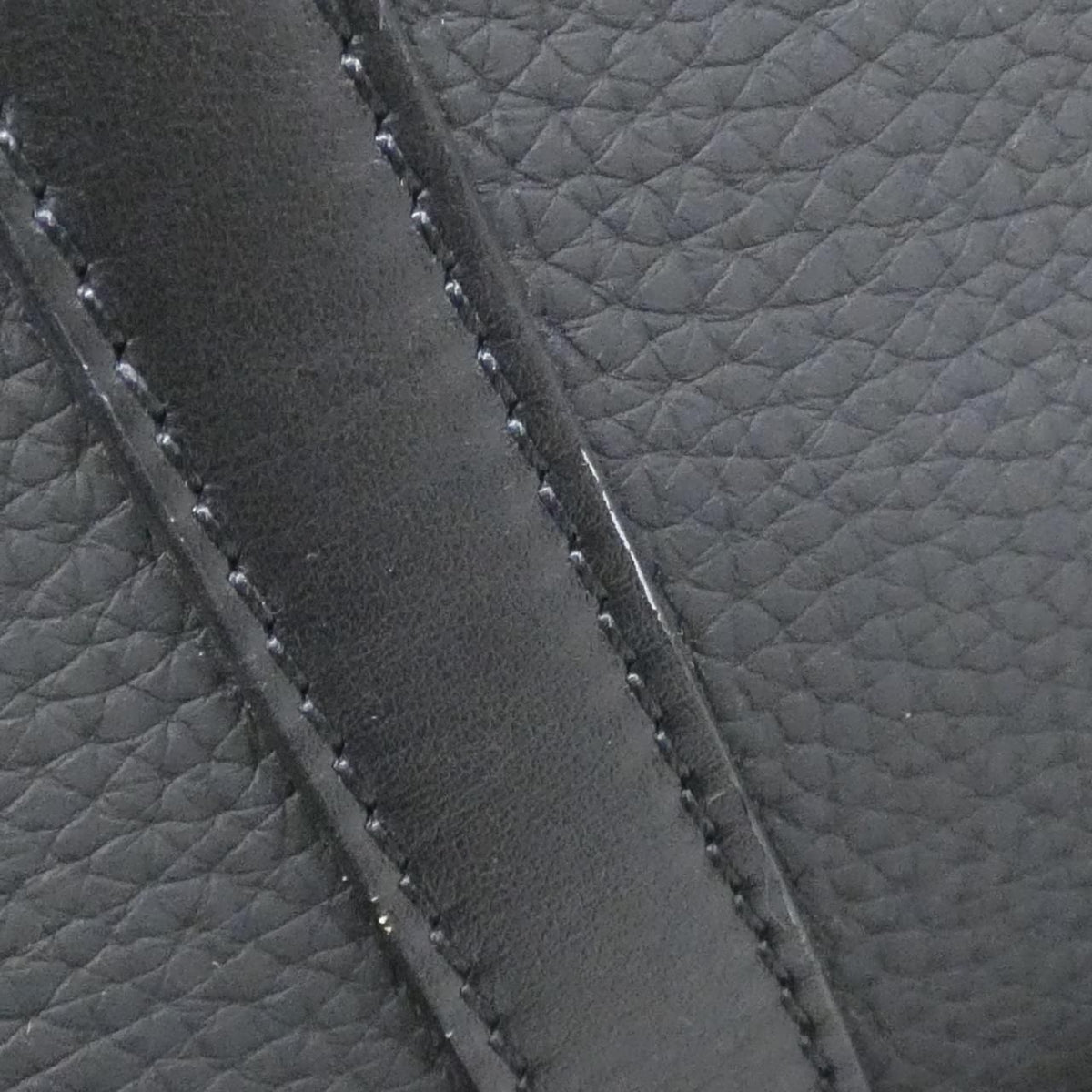 Louis Vuitton Taurillon Christopher Tote Bag — view 8
