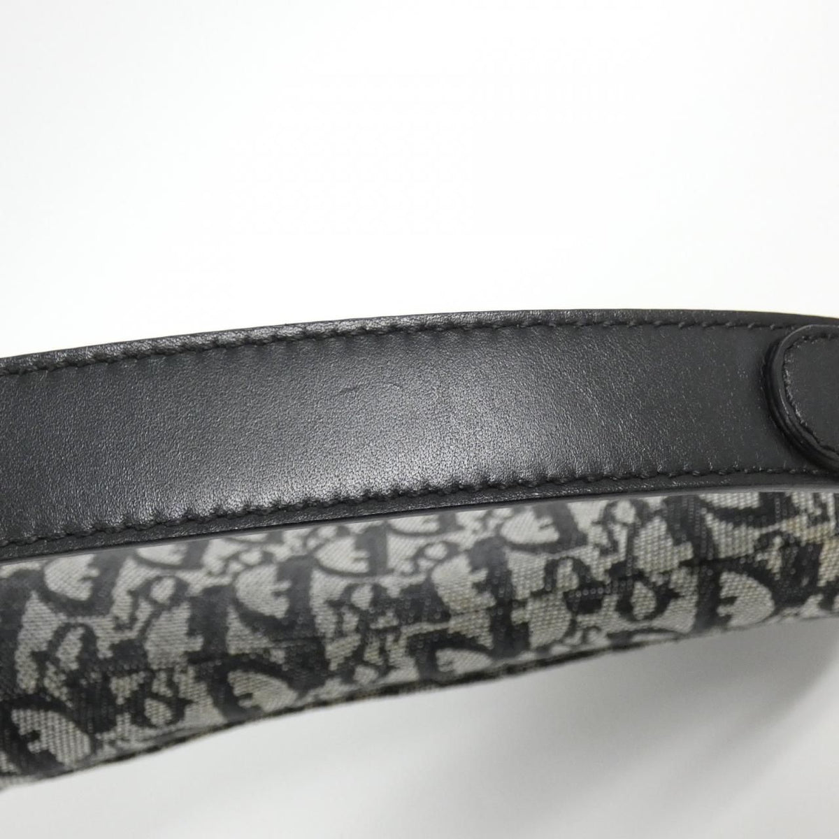Dior Vintage Saddle Shoulder Bag — view 8