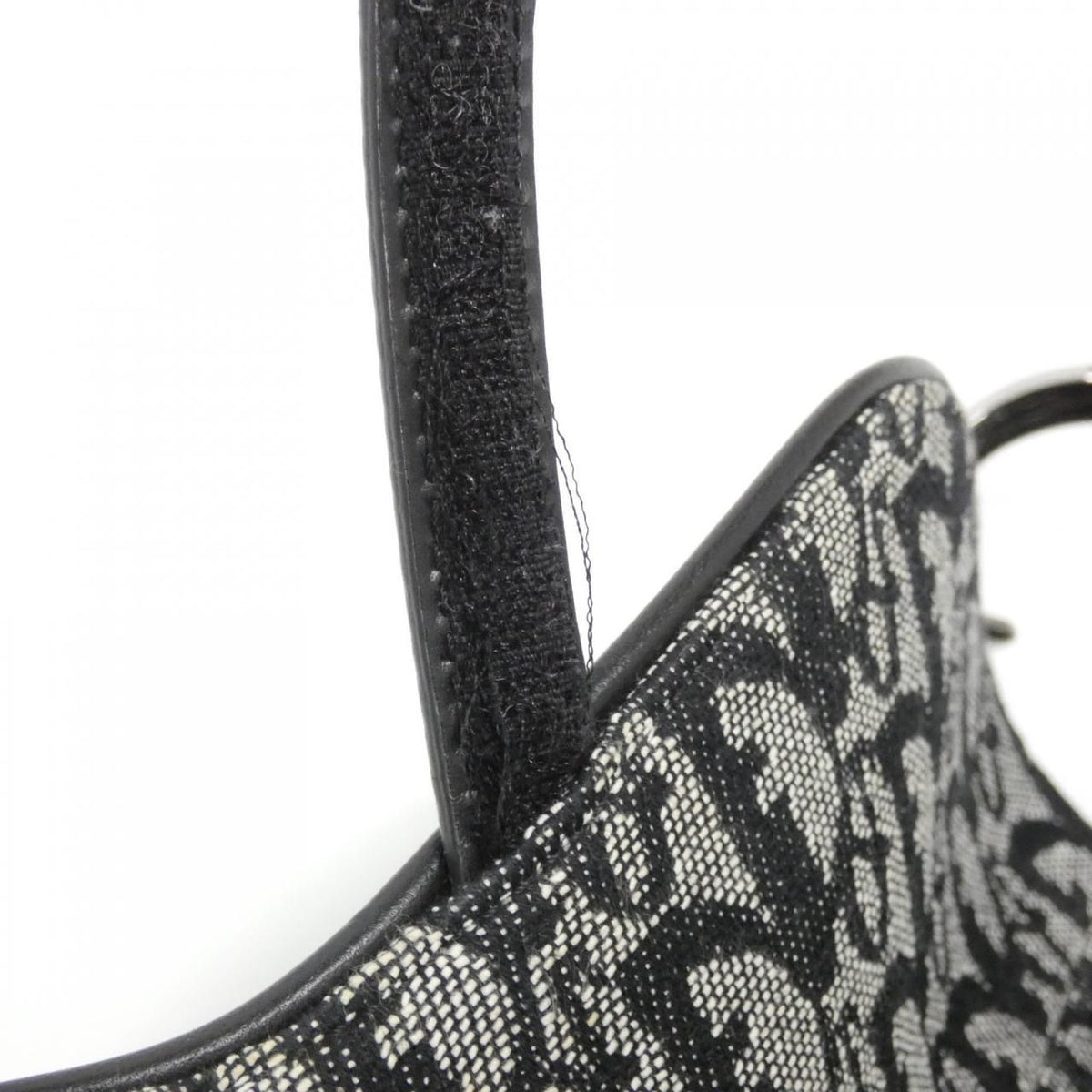 Dior Vintage Saddle Shoulder Bag — view 6