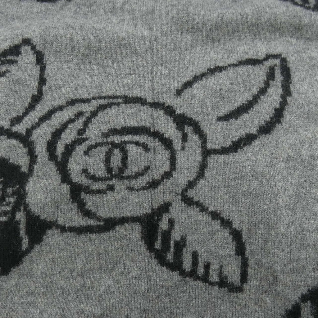 Chanel Scarf Gray — view 4