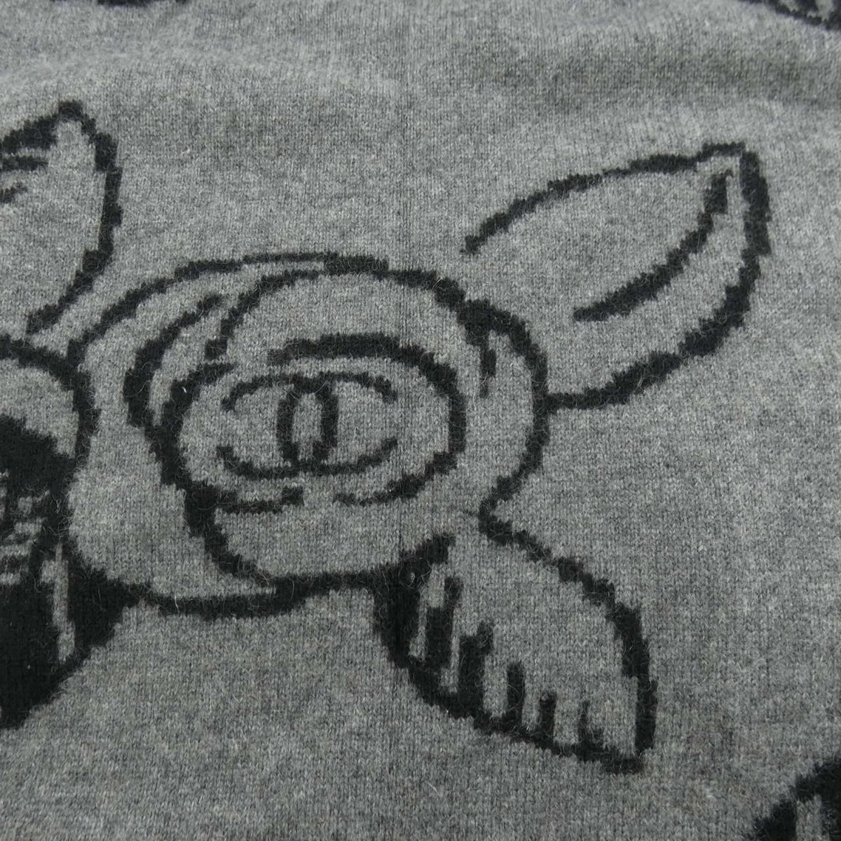 Chanel Scarf Gray — view 4