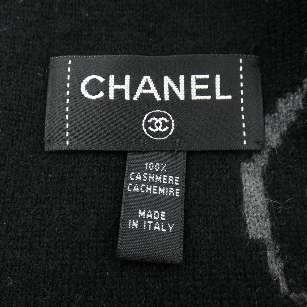 Chanel Scarf Gray — view 3