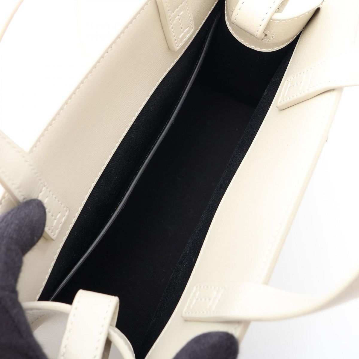 Saint Laurent Paris Handbag Manhattan 2-Way Ivory Leather — view 3