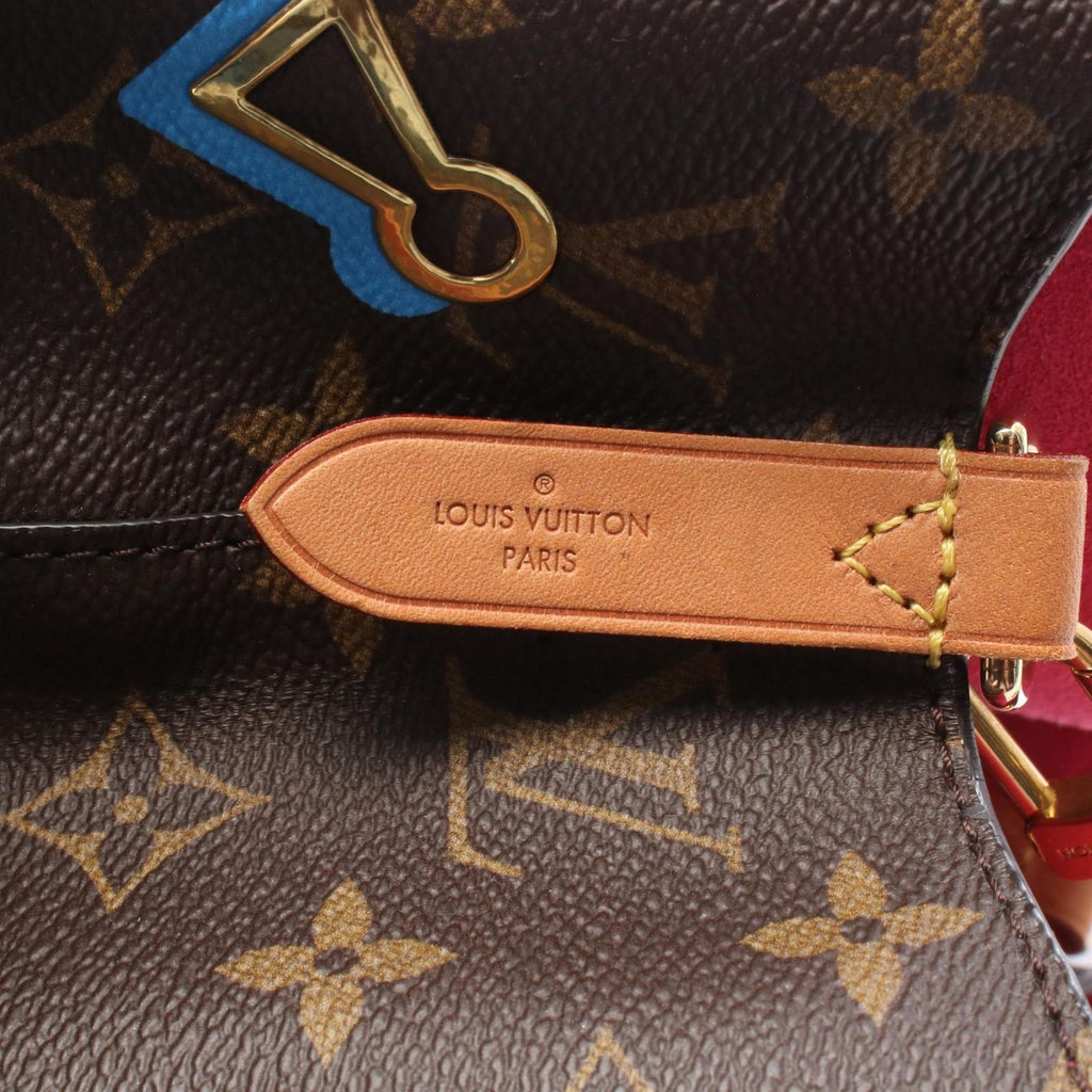Louis Vuitton Shoulder Bag Neo Noe Leather — view 4