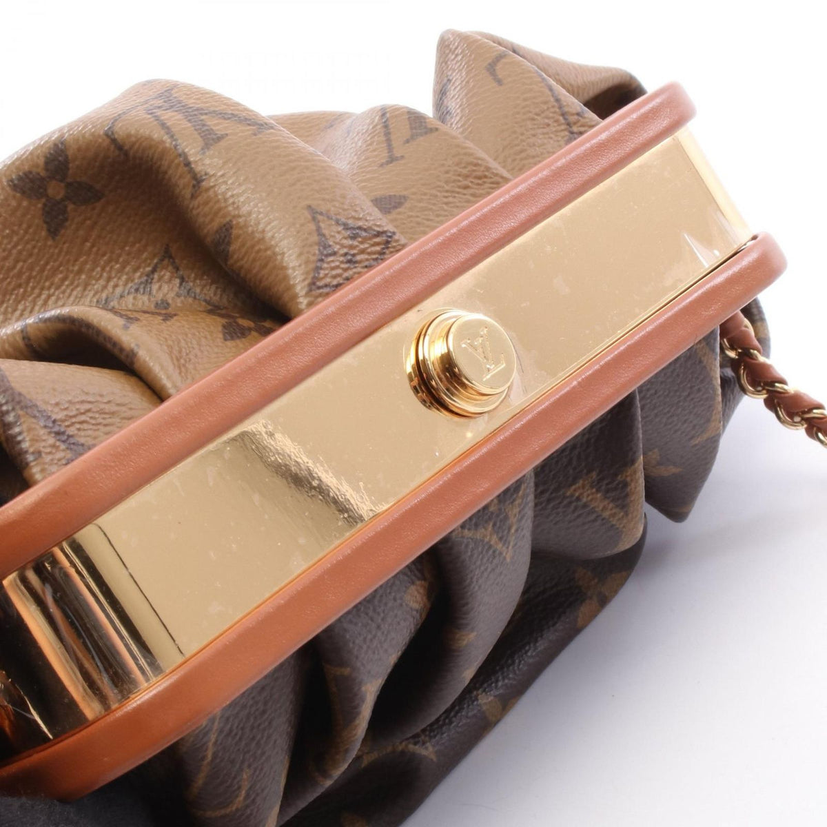 Louis Vuitton Shoulder Bag Boursico East West Leather — view 7