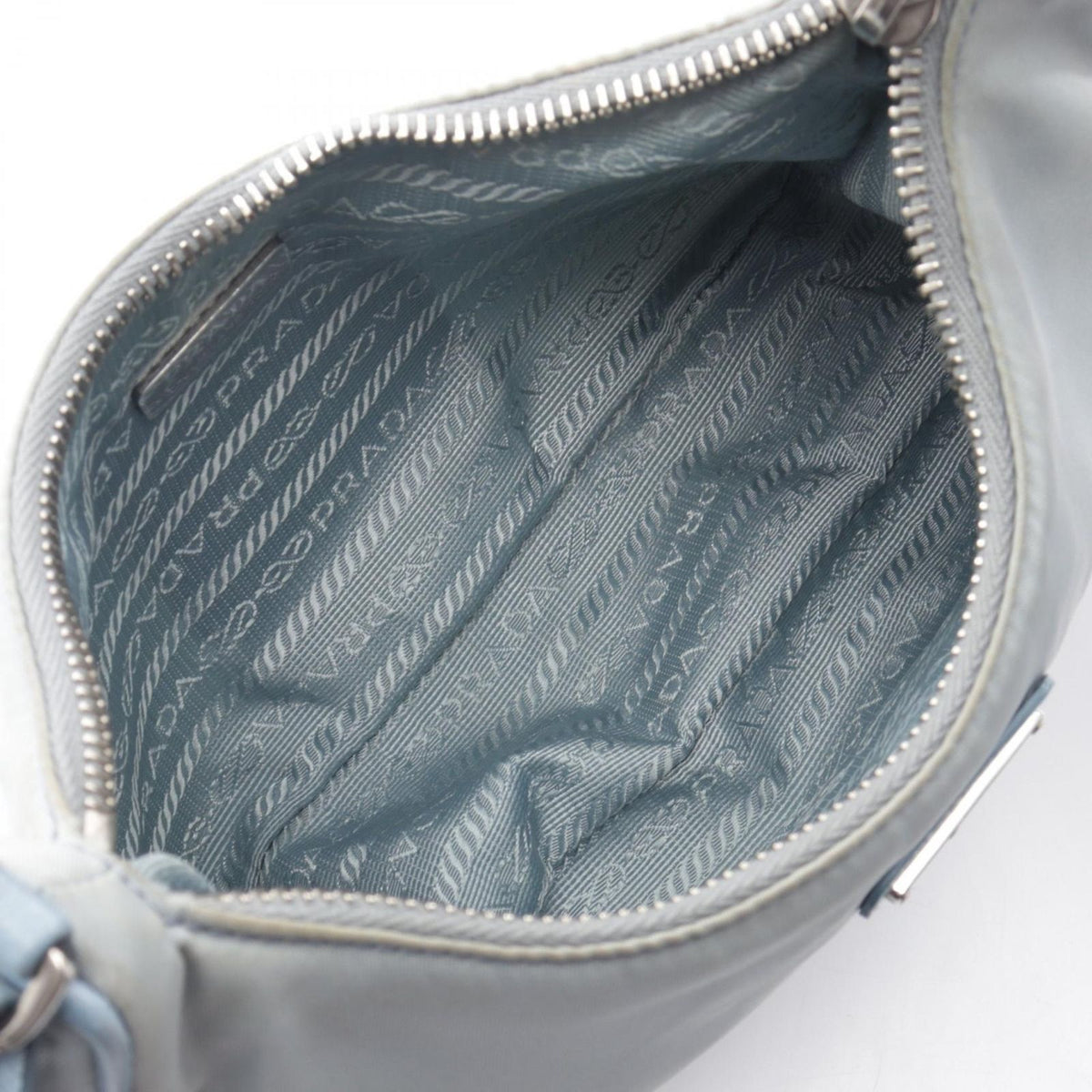 Prada Shoulder Bag Re Edition Light Blue Nylon Saffiano Leather Re 2005 Re-Nylon — view 3