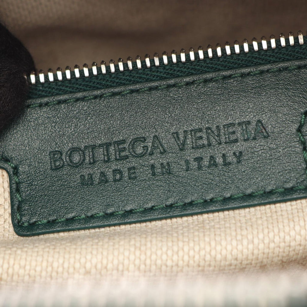 Bottega Veneta Shoulder Bag Intrecciato Medium Green Leather — view 4
