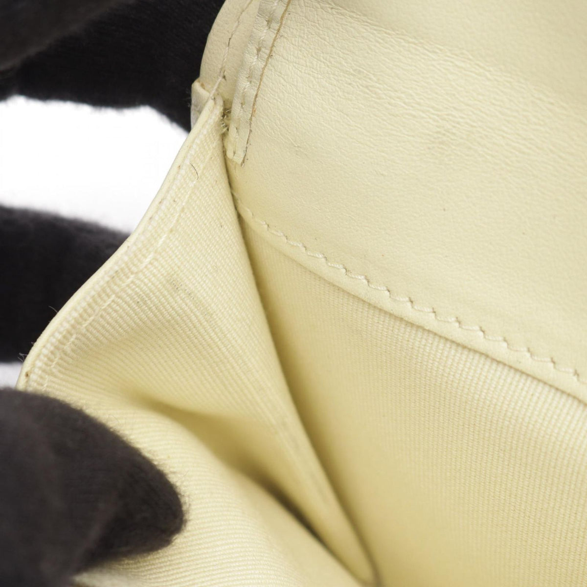 Chanel Bifold Wallet Quilted Classic Small Yellow Caviar Leather — view 7
