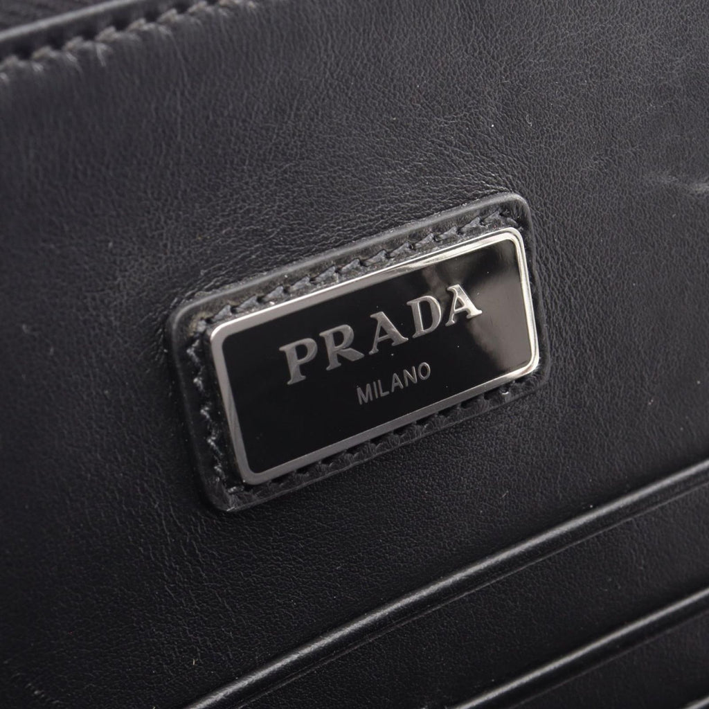 Prada Clutch Saffiano Travel Black Leather — view 4
