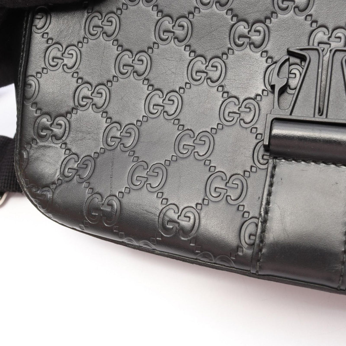 Gucci Shoulder Bag Guccissima Black Leather — view 5