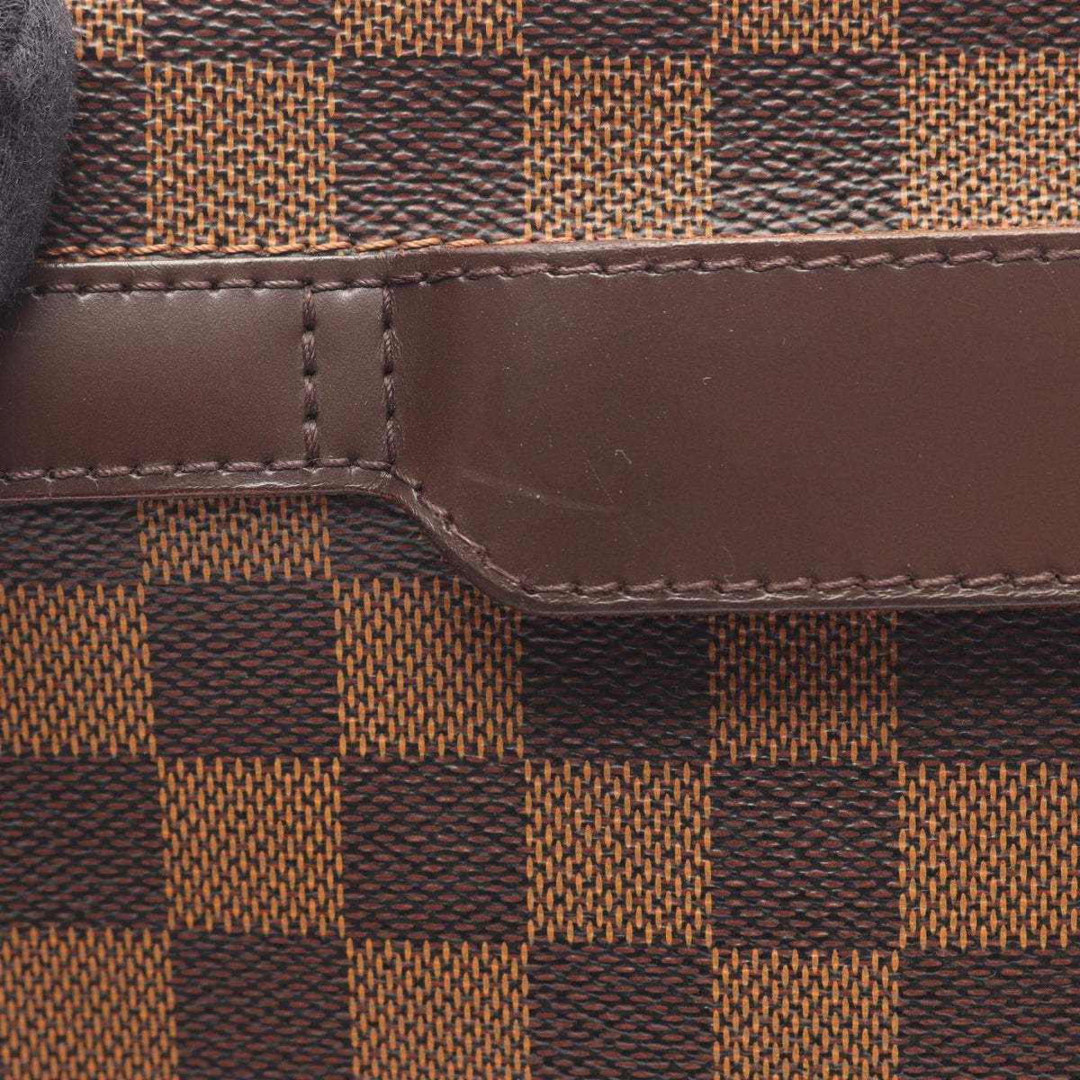 Louis Vuitton Shoulder Bag Shelton MM Leather — view 7