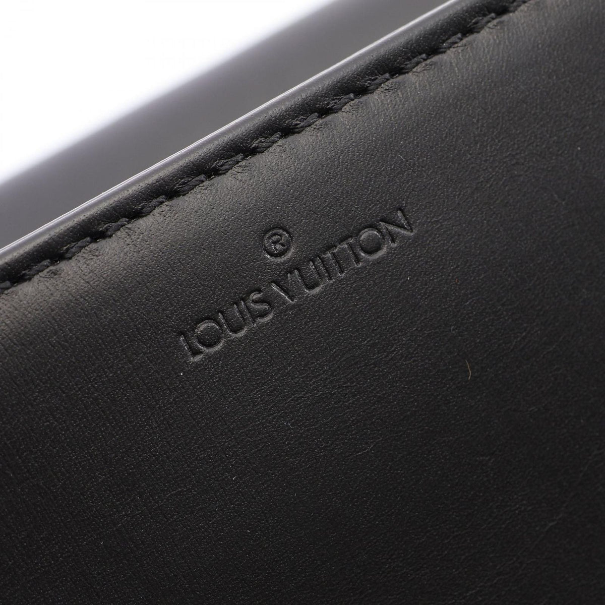 Louis Vuitton Clutch Opera Noir Leather — view 4