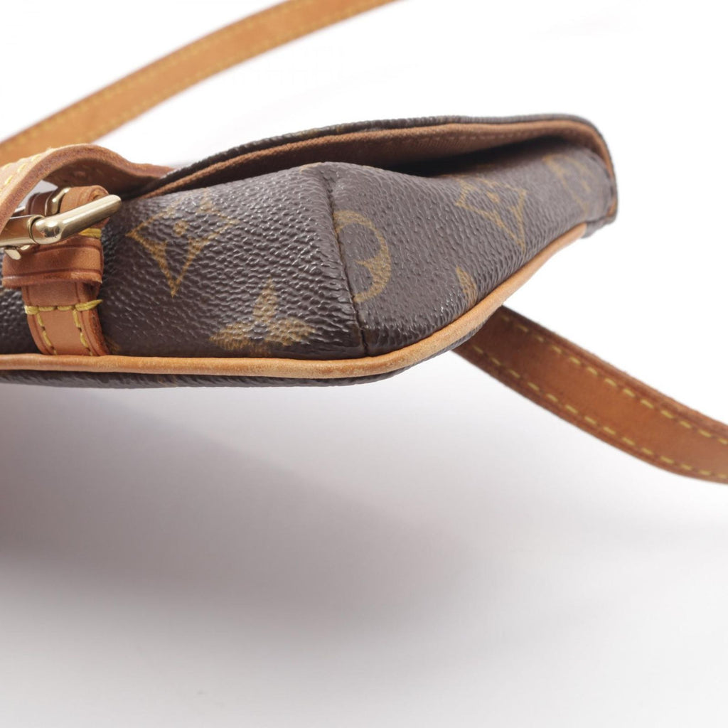 Louis Vuitton Waist Bag Pochette Marelle Monogram Leather — view 7