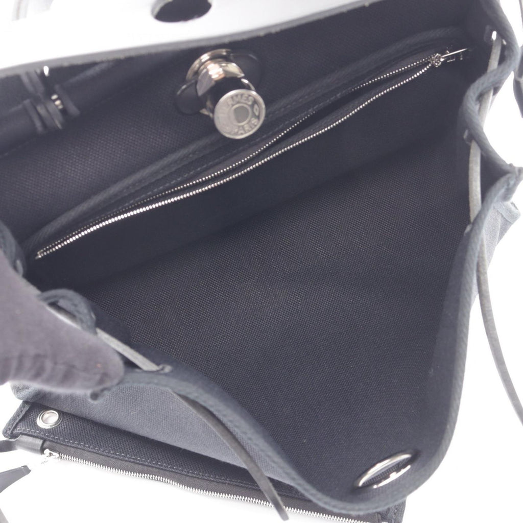 Hermes Handbag Herbag Zip PM 2-Way Black — view 3