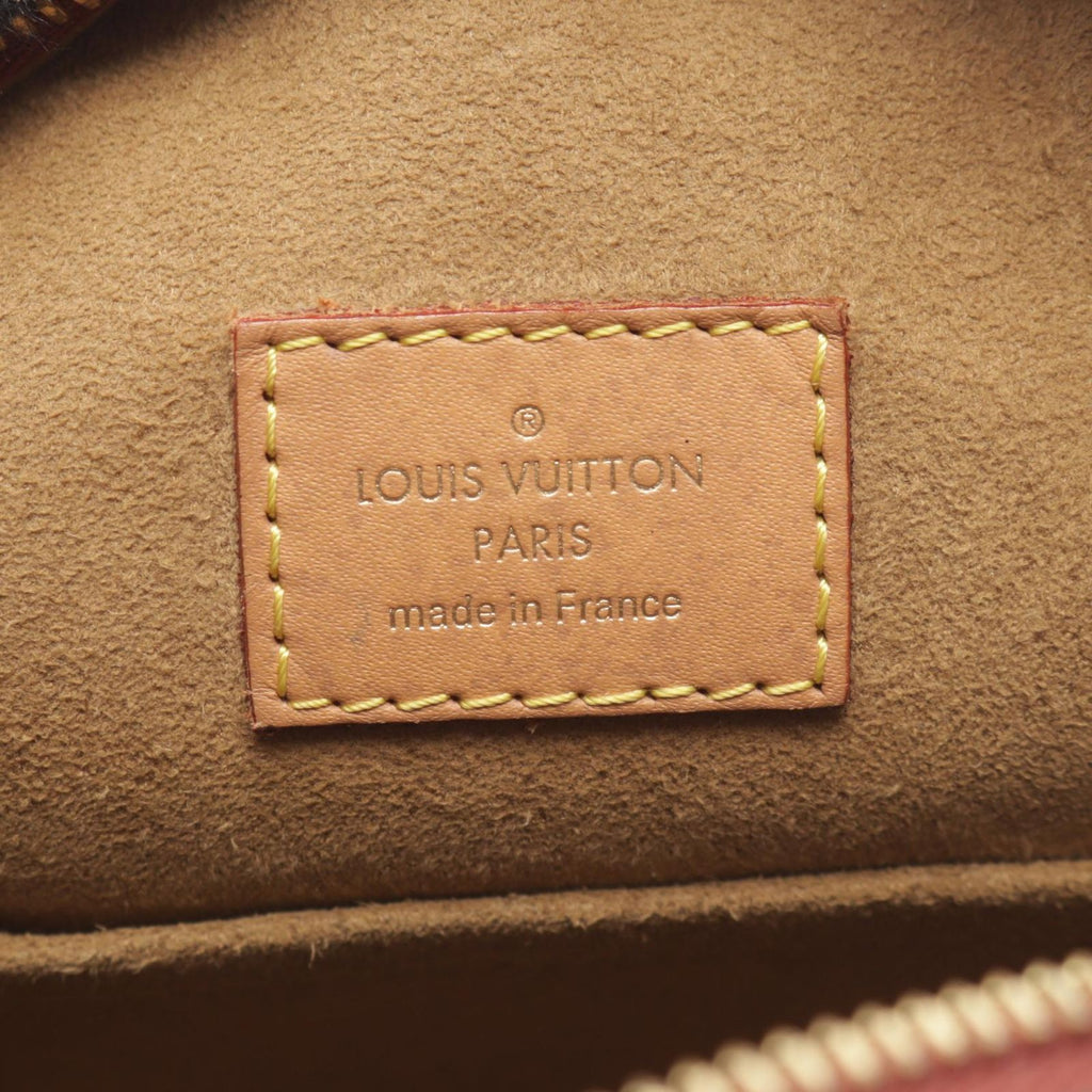 Louis Vuitton Shoulder Bag Boite Chapeau Souple MM Monogram Leather — view 4