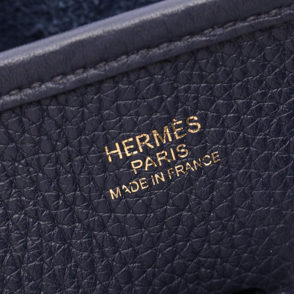 Hermes Shoulder Bag Evelyne 3 Trois PM Bleu Nuit — view 4