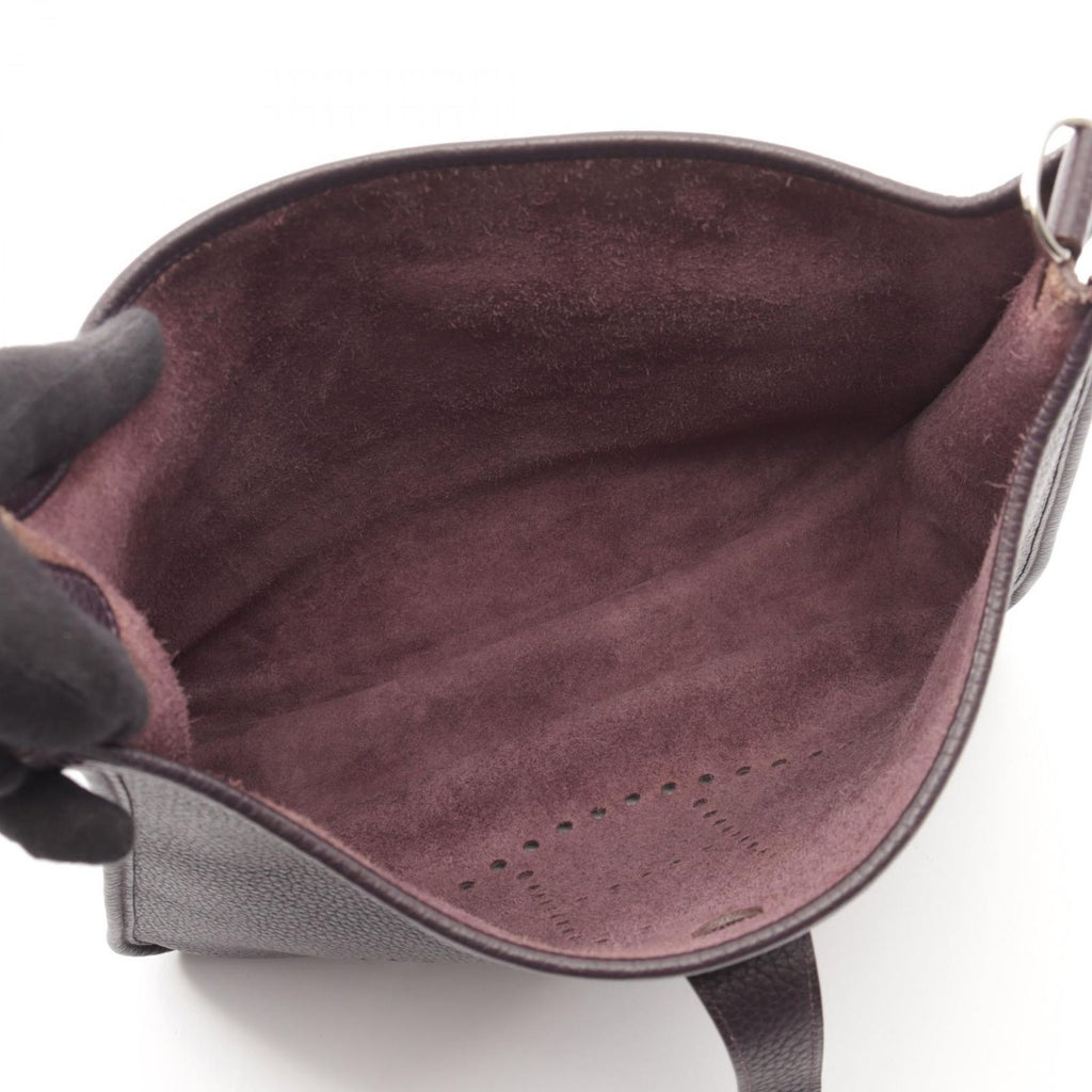 Hermes Shoulder Bag Evelyne 3 Trois GM Raisin — view 3