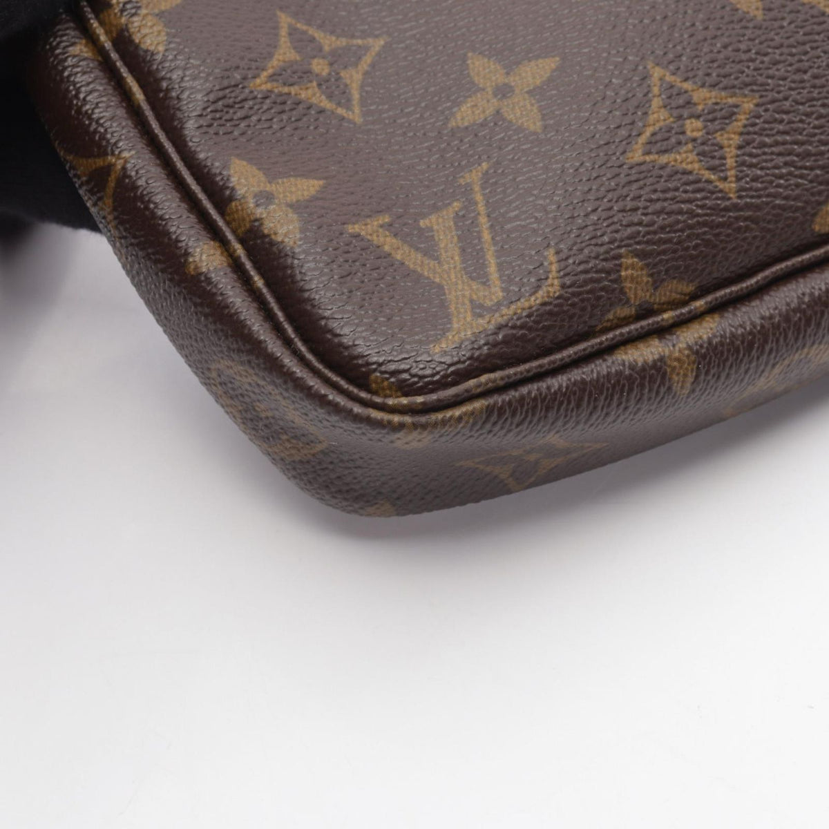Louis Vuitton Handbag Pochette Accessoires Leather LV x Takashi Murakami — view 6