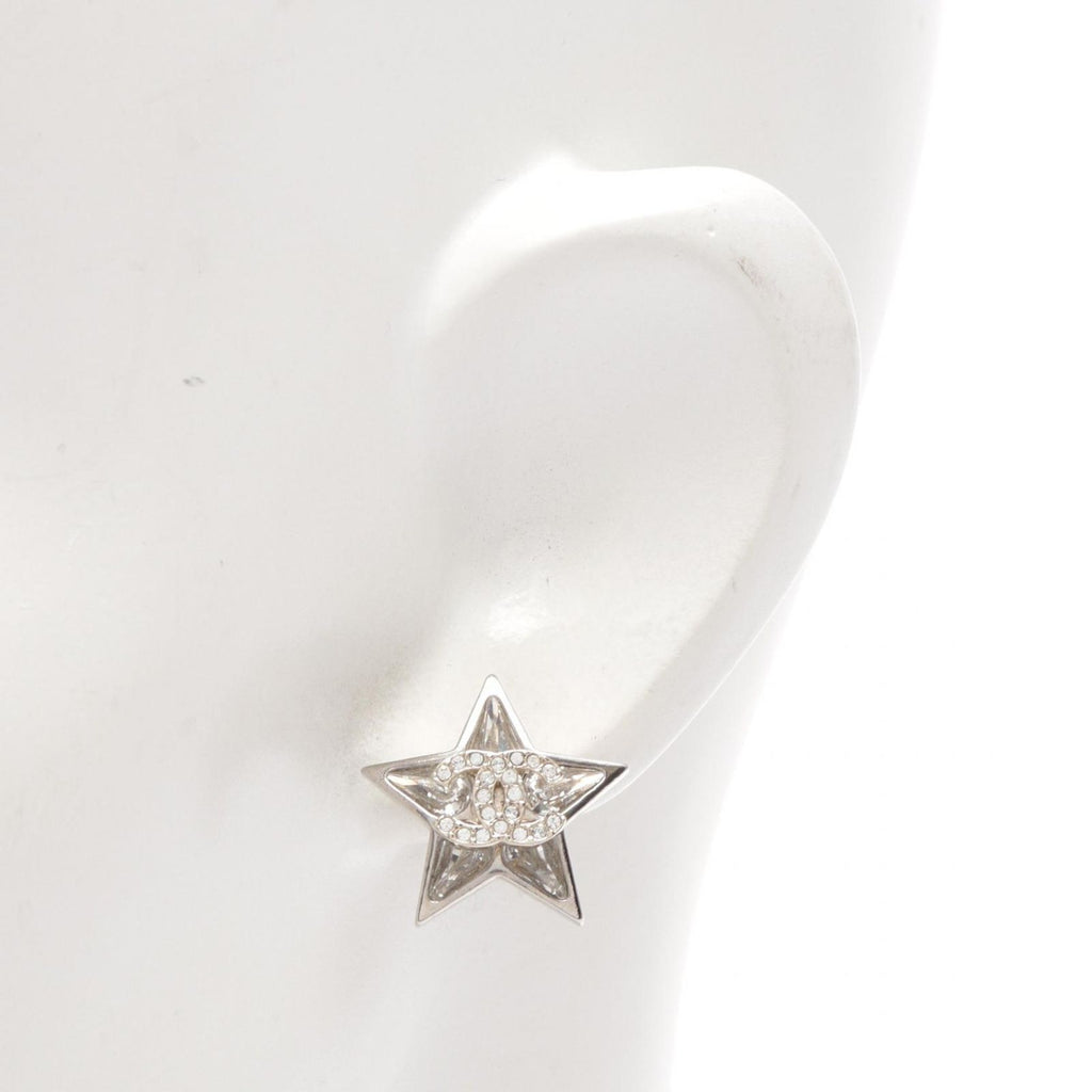 Chanel Earrings Star CC Logo — view 4