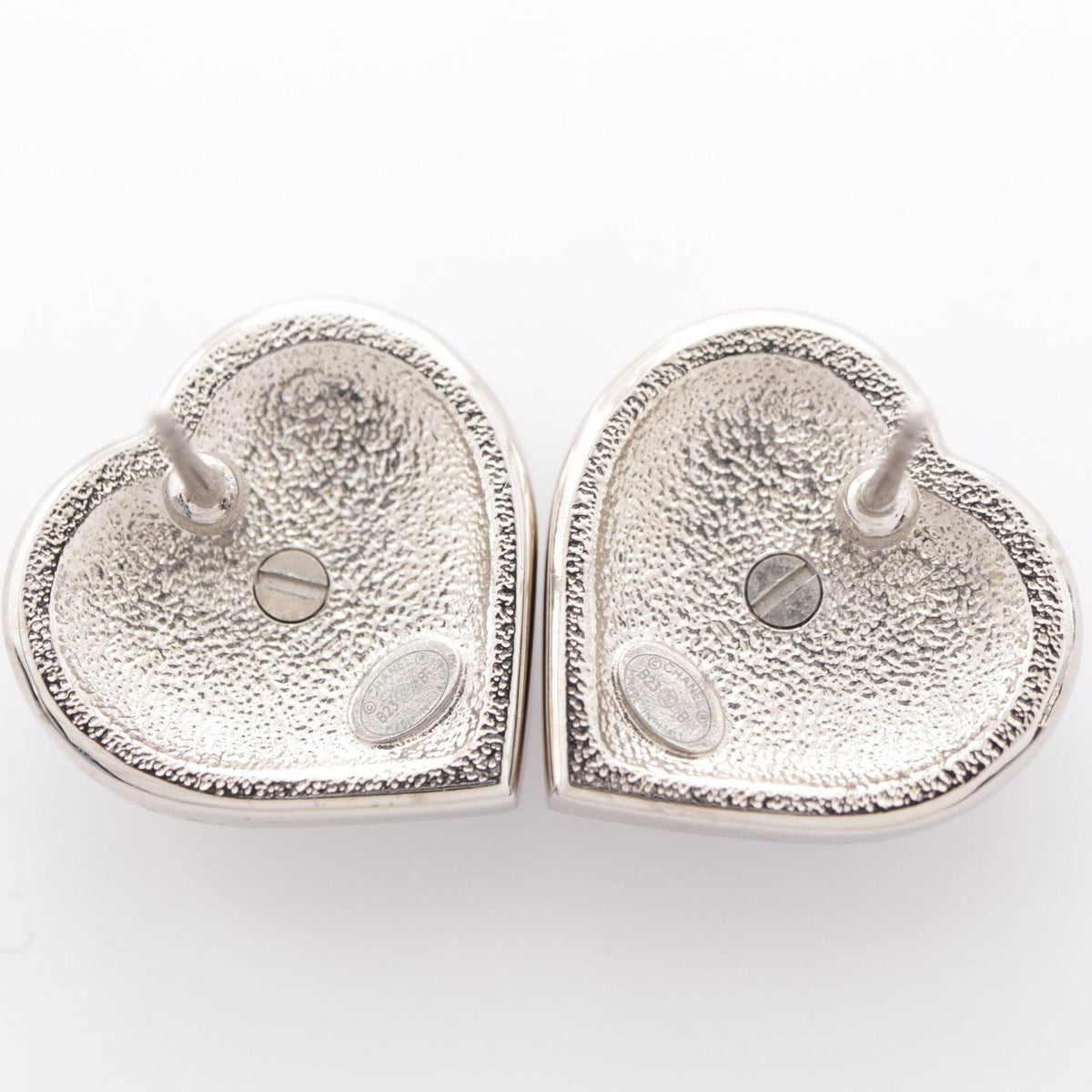 Chanel Earrings Heart CC Logo — view 5