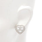 Chanel Earrings Heart CC Logo — view 4