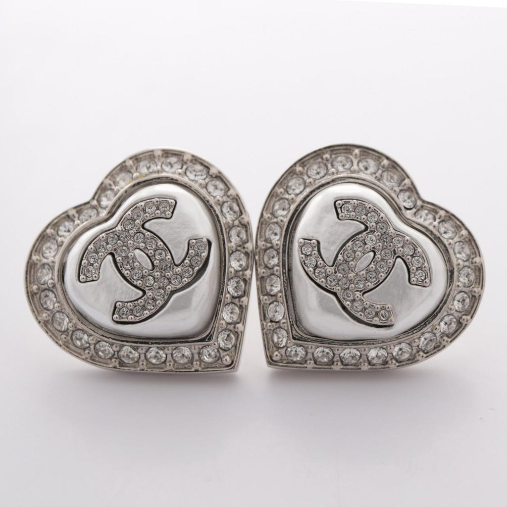 Chanel Earrings Heart CC Logo — view 7