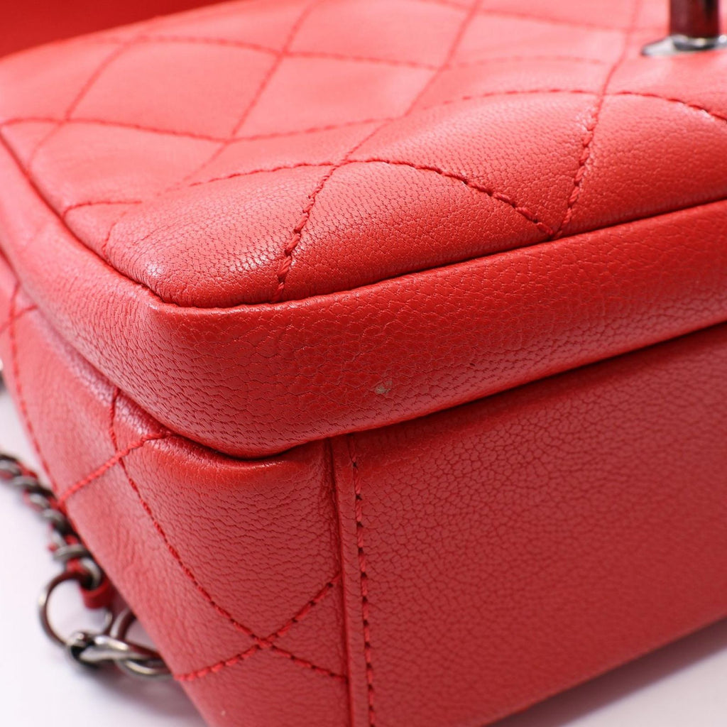 Chanel Shoulder Bag Quilted Red Leather Flap Chain — view 7