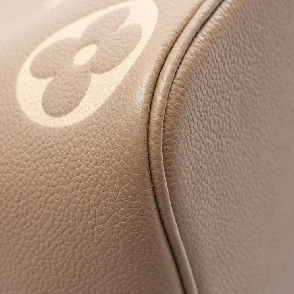 Louis Vuitton Shoulder Bag Neo Noe MM Bicolor Monogram Empreinte Tourterelle — view 5