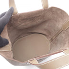 Hermes Handbag in the Loop 23 Etoupe — view 3
