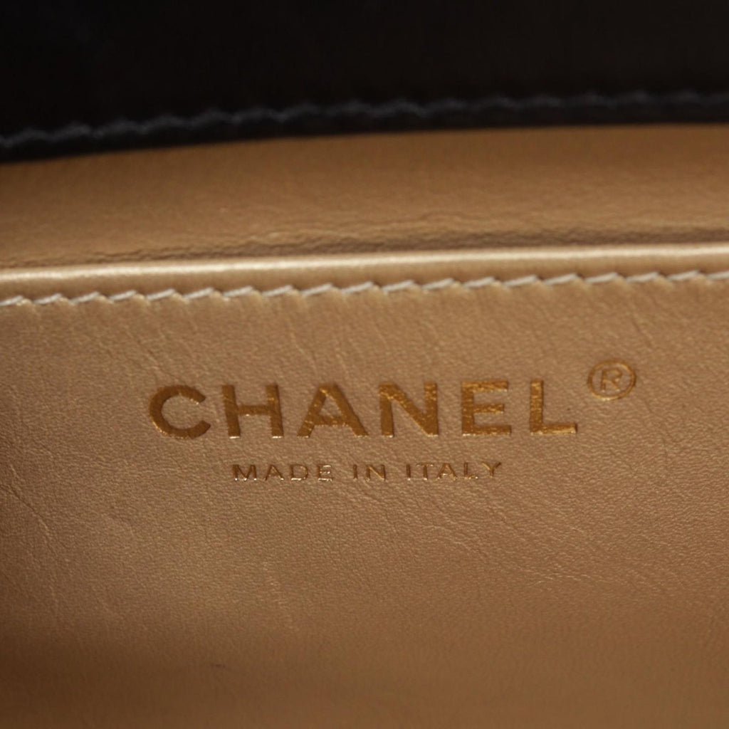 Chanel Shoulder Bag Quilted Mini Flap 2-Way Black Lambskin Small Chain — view 4