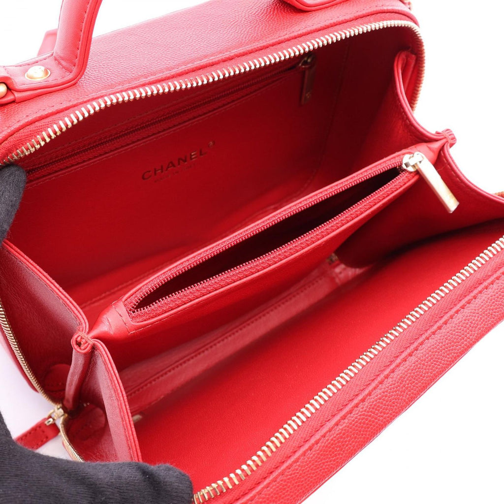 Chanel Shoulder Bag CC Filigree Vanity 2-Way Red Caviar Leather CC Quilted Chain — view 3