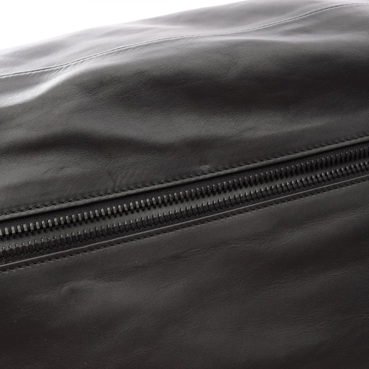 Bottega Veneta Shoulder Bag Perforated Black White Leather — view 5