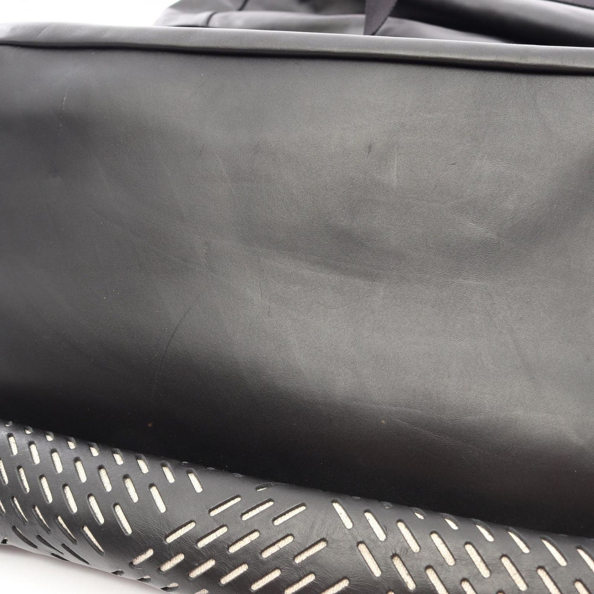 Bottega Veneta Shoulder Bag Perforated Black White Leather — view 8