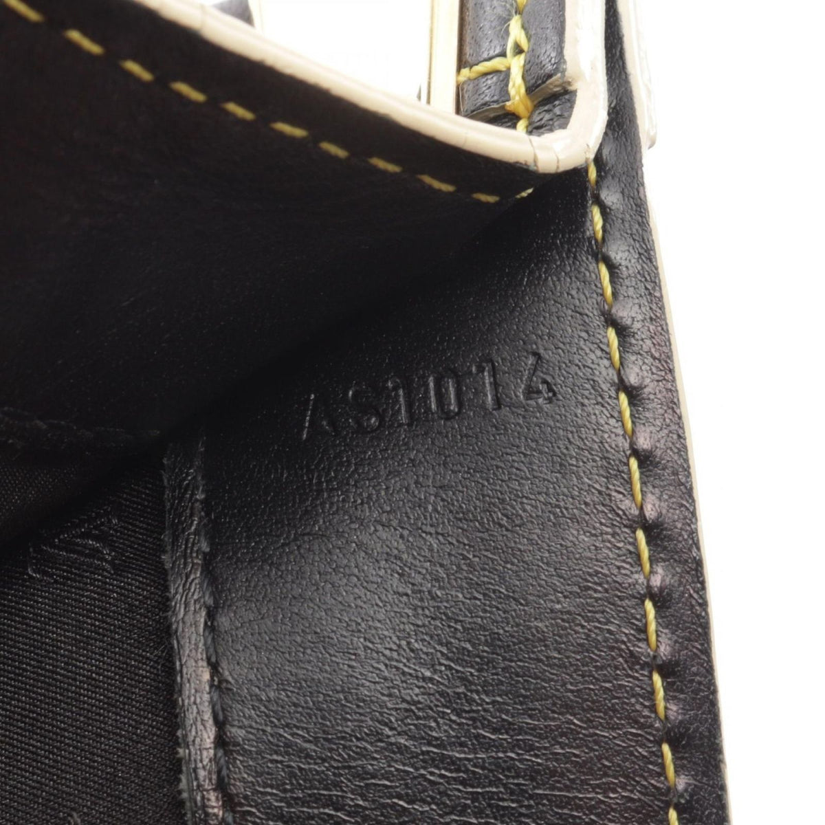 Louis Vuitton Handbag le Fabuleux Suhali Noir Leather — view 5