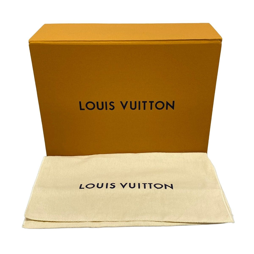 Louis Vuitton Shoulder Bag Monogram Pochette Camille — view 8